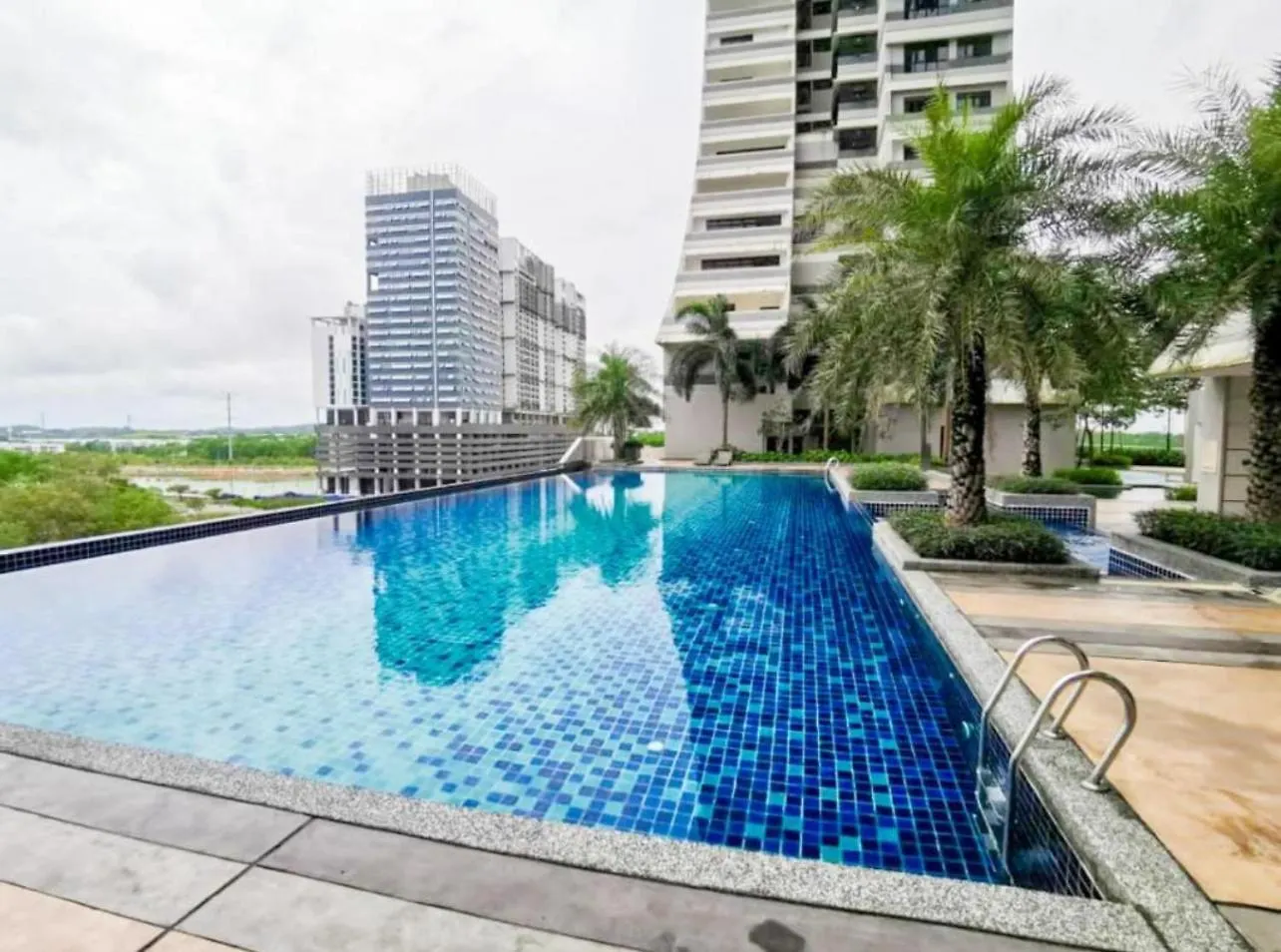 Meridin Medini Near Legoland 5Min Johor Bahru Malaysia